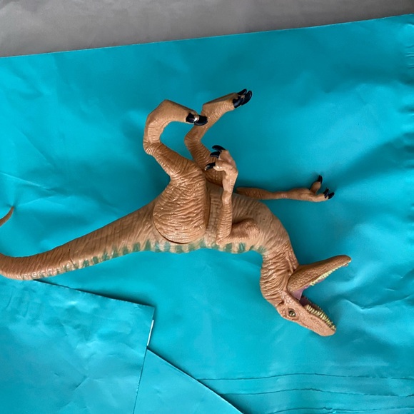 Jurassic World Velociraptor ECHO Raptor Dinosaur 10" Figure (Target Exclusive) - Picture 6 of 6